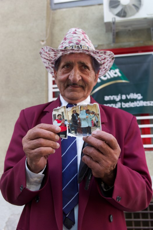 DOUBLE BASS PLAYER2 244