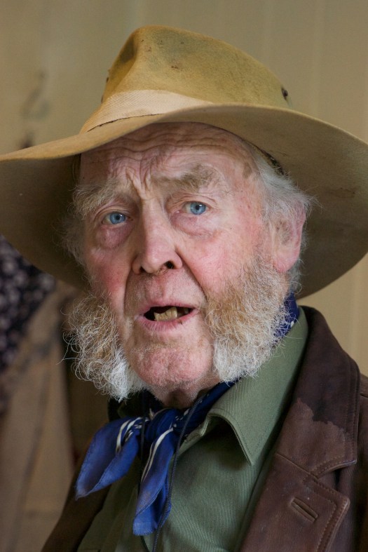 sir guy wallace2 338