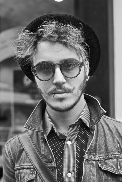 eaea01_7d9ee320097d9ab22bd04d0c3a94cbc8