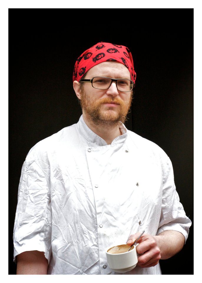 eaea01_8d8c20510575f482706ea9b8459aa608