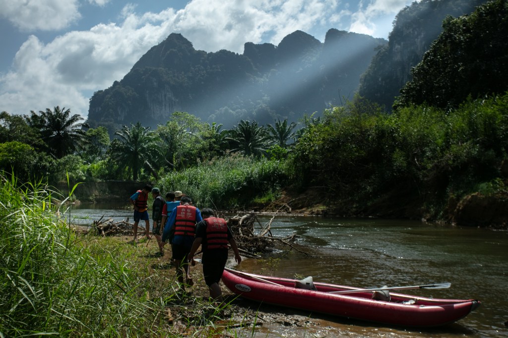 Our Jungle Life Camp School Khlong Sok River Liaison